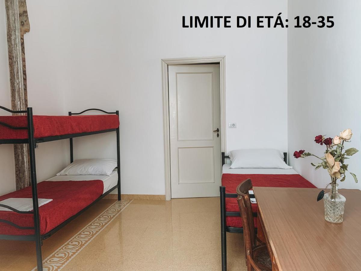 Salerno Experience Hostel Экстерьер фото