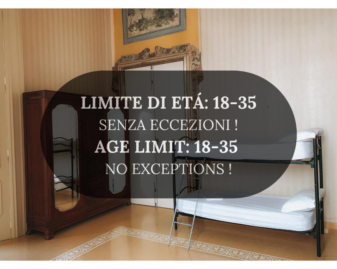Salerno Experience Hostel Экстерьер фото